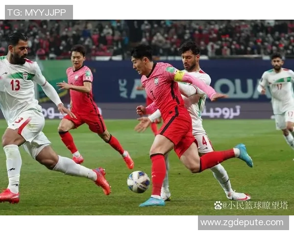 足球明星因比赛失利被妻子当众训斥引发热议网友纷纷围观评论