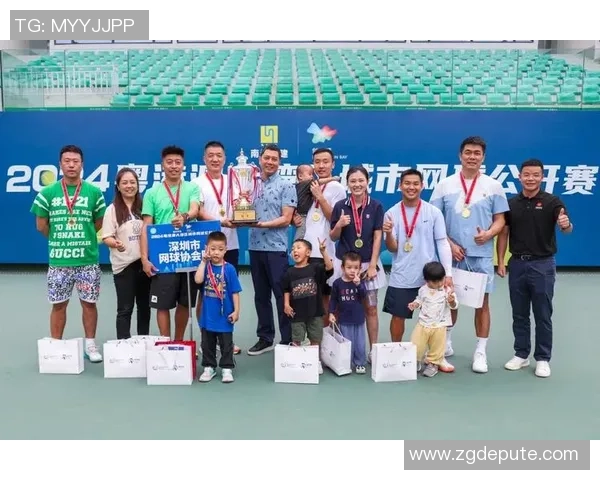 网球纪实：记录深圳网球队的成长故事